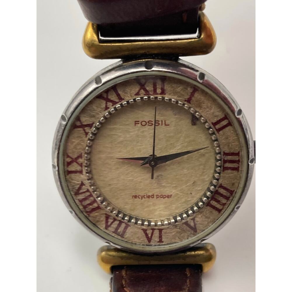 Rare VTG Fossil EC-6839 Watch 30mm - Fresh Battery - WR - Recycled Paper - Picture 2 of 14